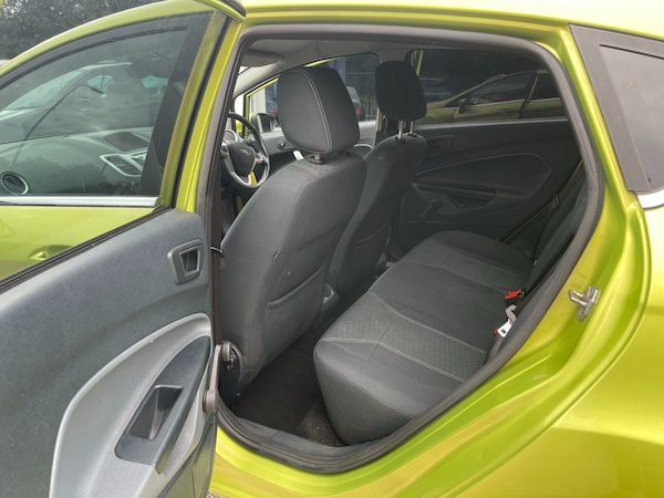 Used Ford Fiesta 2010 for sale - 76207154: Photo 11