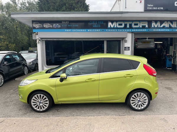 Used Ford Fiesta 2010 for sale - 76207154: Photo 2
