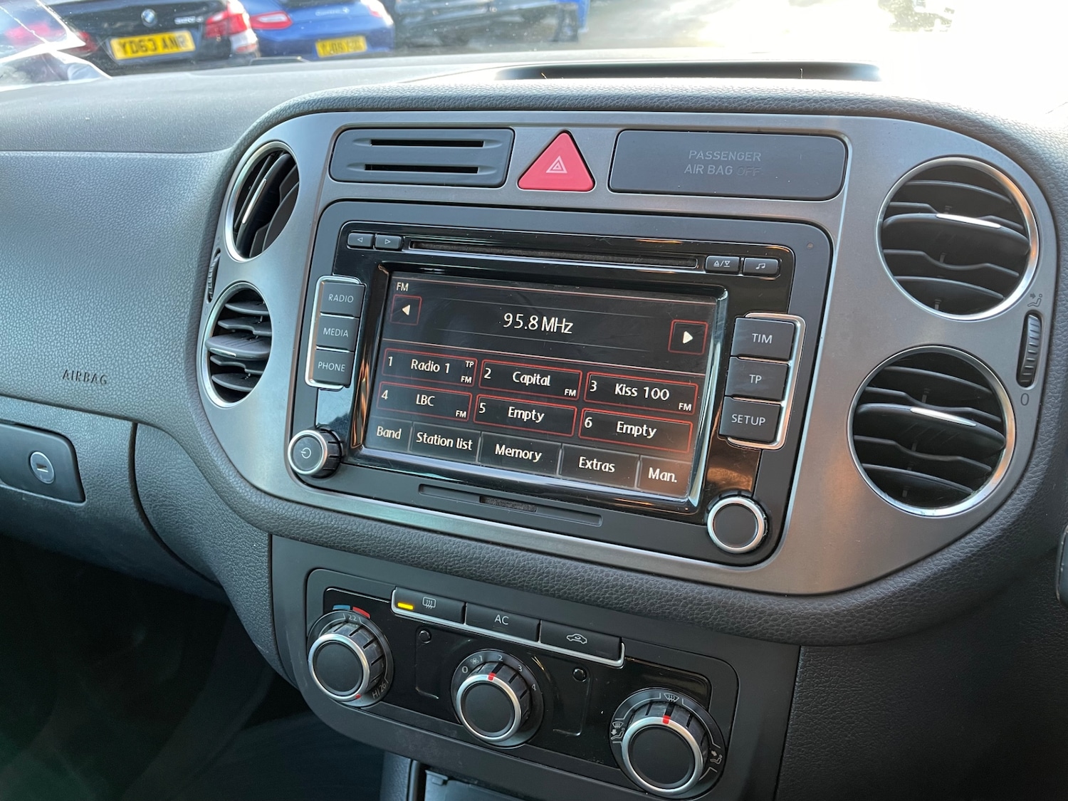 Used Volkswagen Tiguan 2009 for sale - 76877474: Photo 15