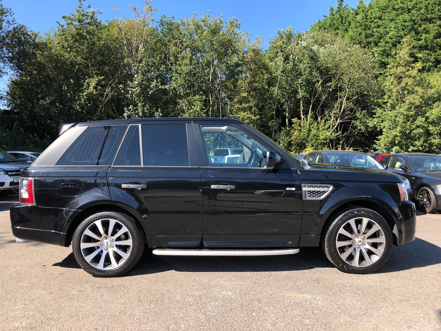 Used Land Rover Range Rover Sport 2010 for sale - 76877691: Photo 6