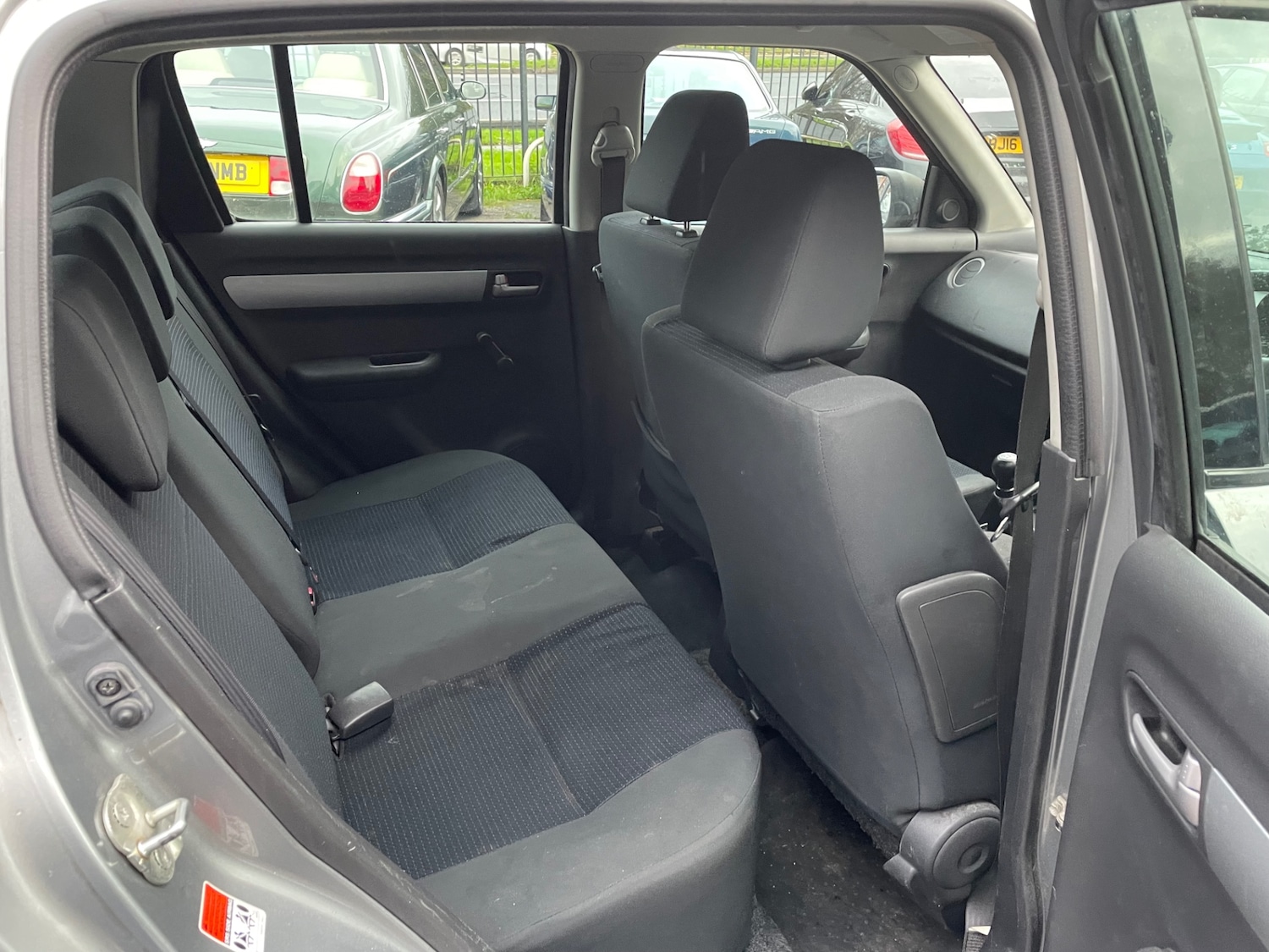 Used Suzuki Swift 2009 for sale - 76542347: Photo 11