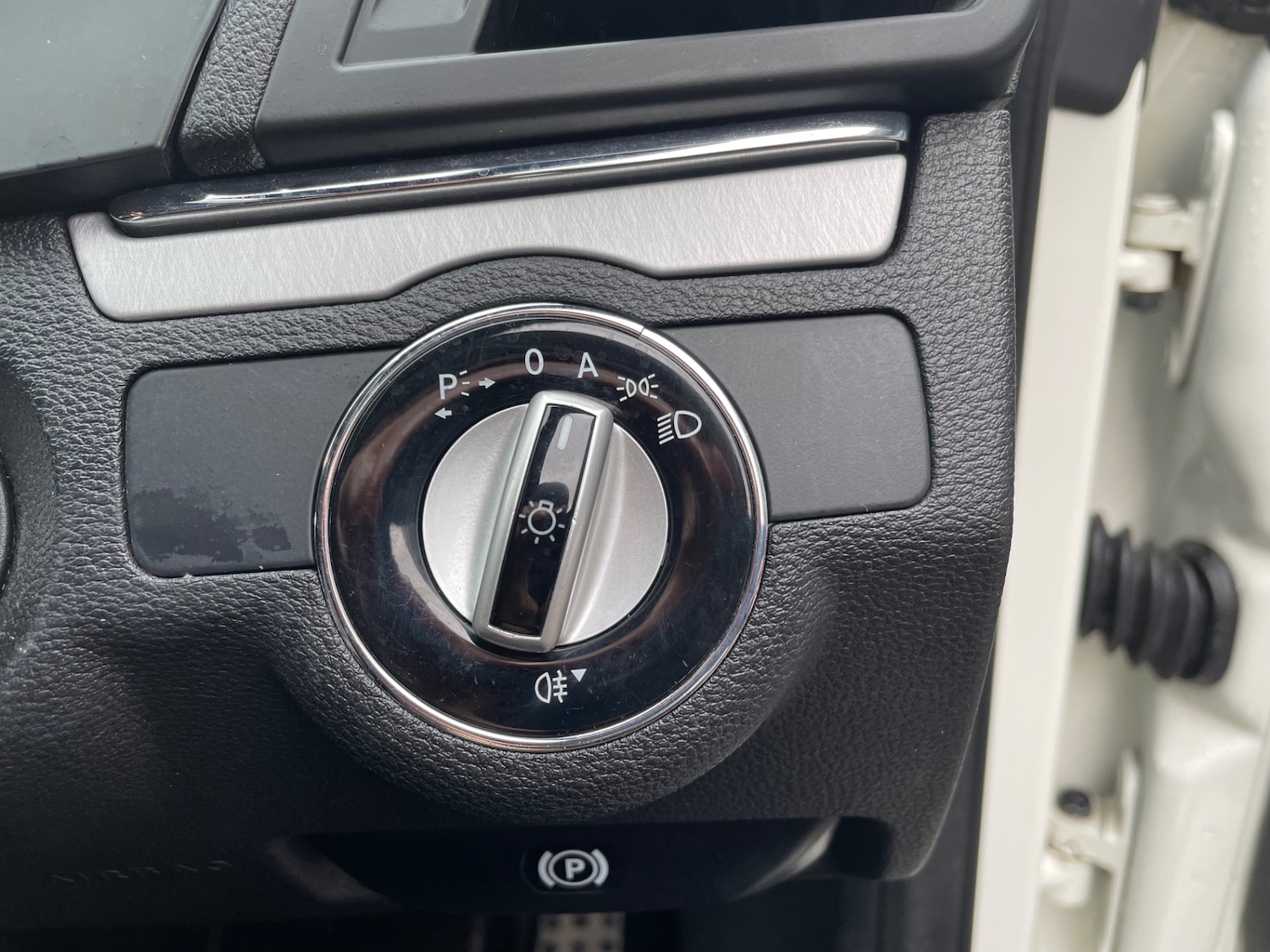 Used Mercedes-Benz E Class 2010 for sale - 77465962: Photo 12