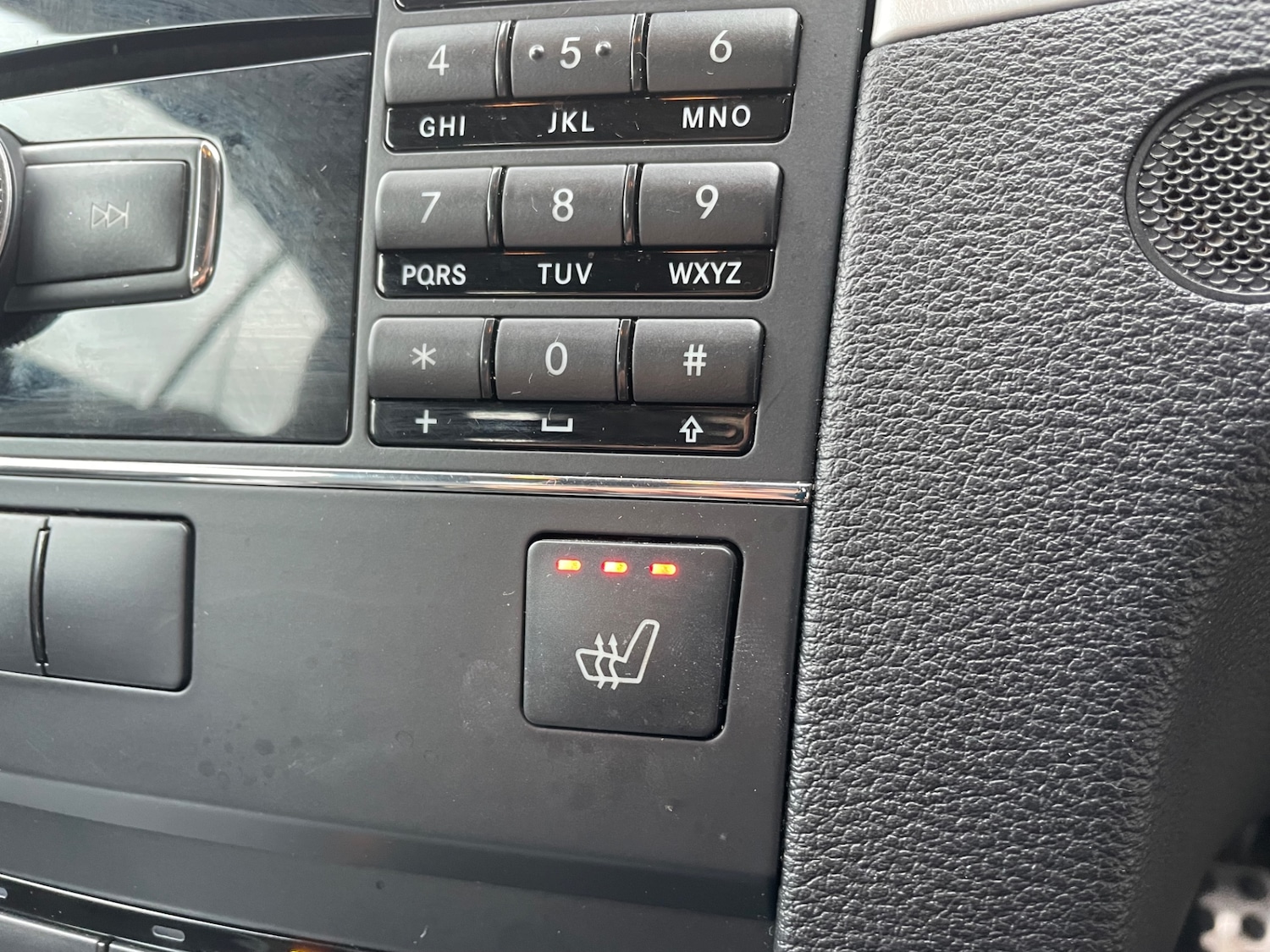 Used Mercedes-Benz E Class 2010 for sale - 77465962: Photo 13