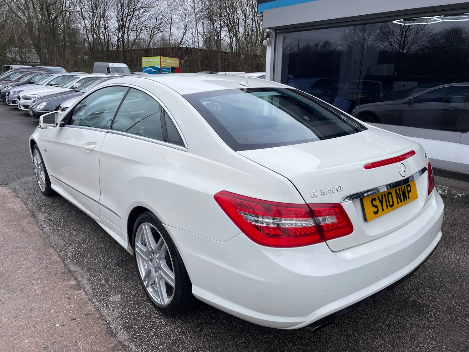 Used Mercedes-Benz E Class 2010 for sale - 77465962: Photo 3