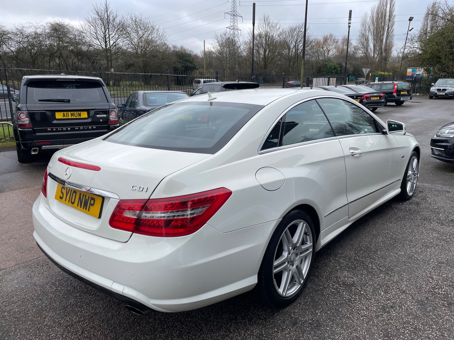 Used Mercedes-Benz E Class 2010 for sale - 77465962: Photo 5