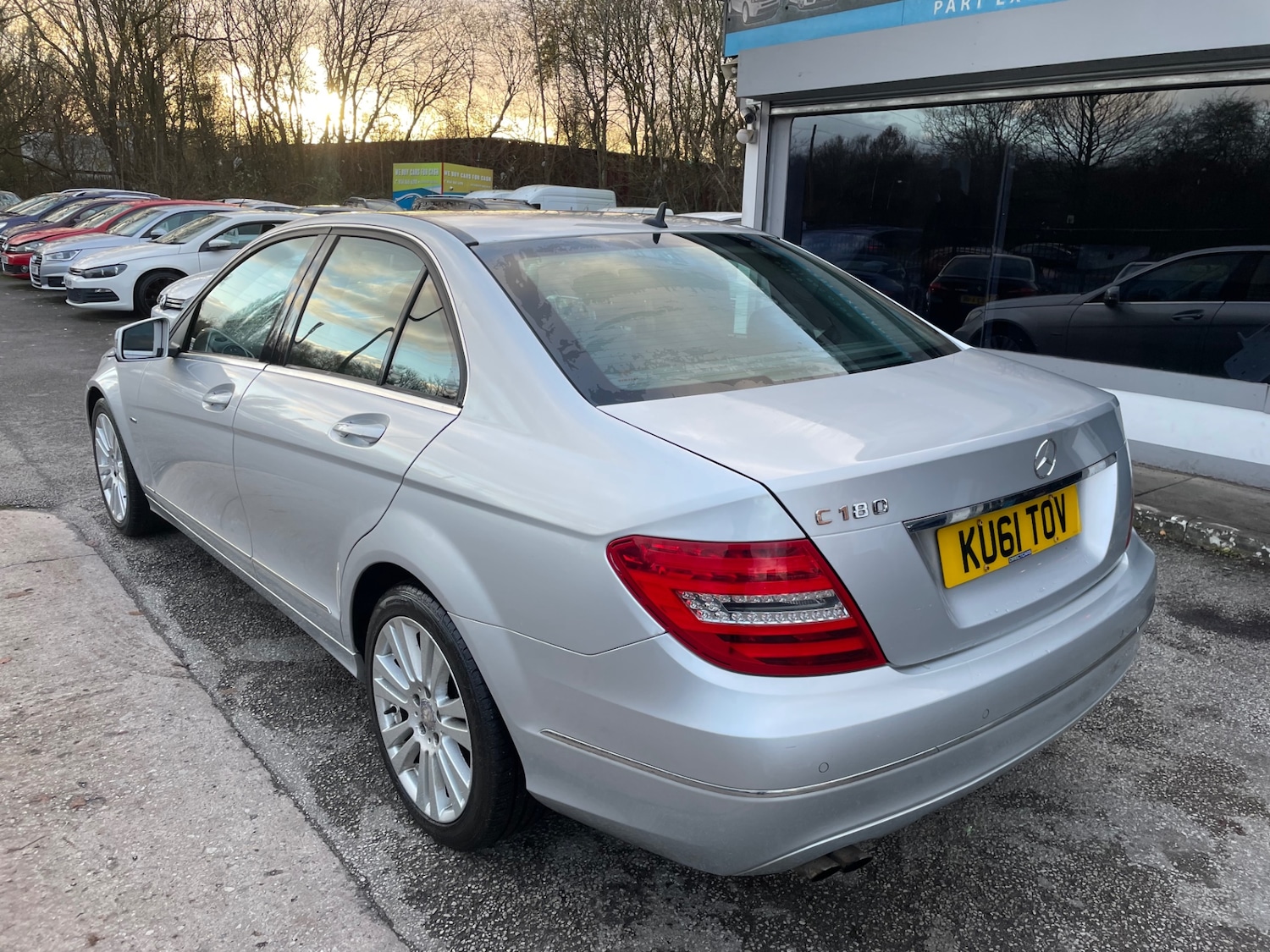 Used Mercedes-Benz C Class 2011 for sale - 76877471: Photo 3