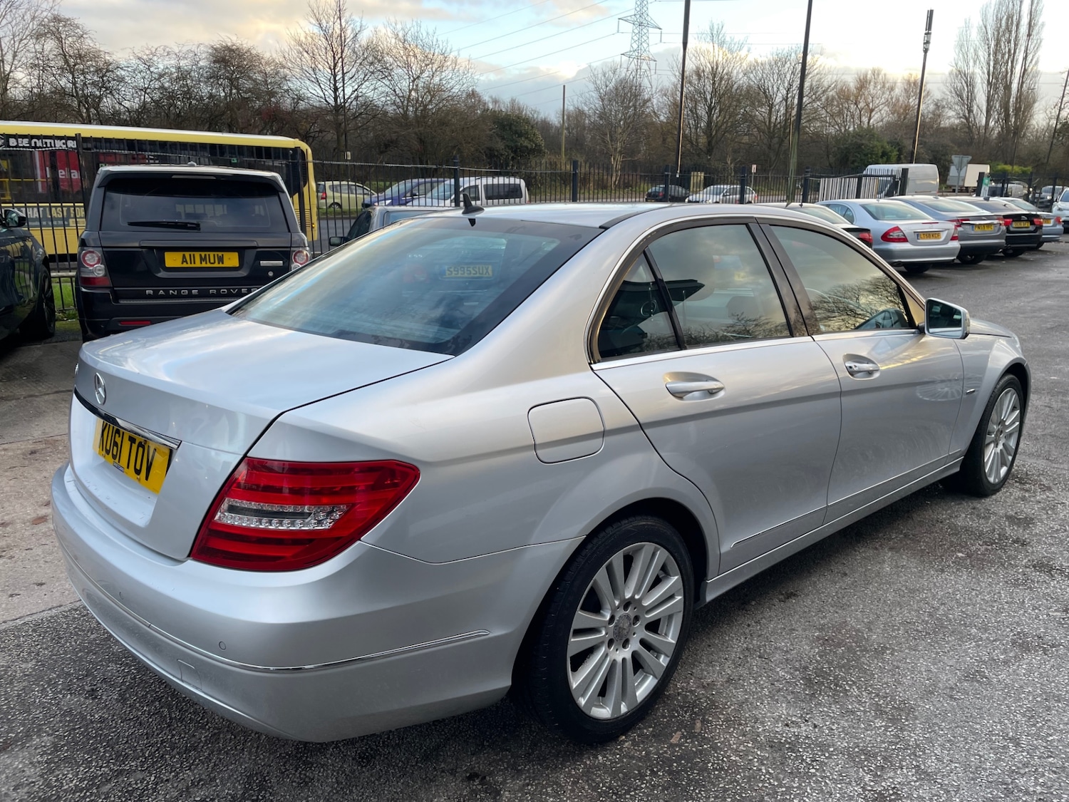 Used Mercedes-Benz C Class 2011 for sale - 76877471: Photo 5