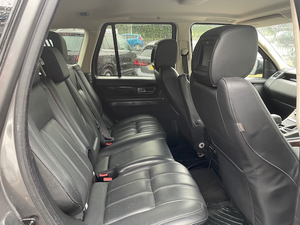 Used Land Rover Range Rover Sport 2010 for sale - 74399666: Photo 9