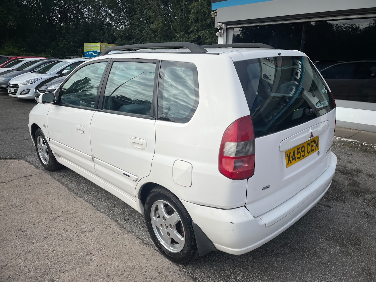 Mitsubishi Space Star 2000 (X) - 1.8 GDI Elegance 5dr Auto - Image 3