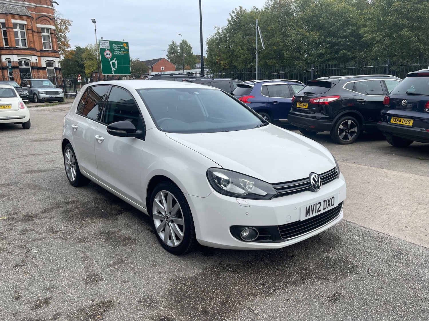 Used Volkswagen Golf 2023 for sale - 76115623: Photo 5