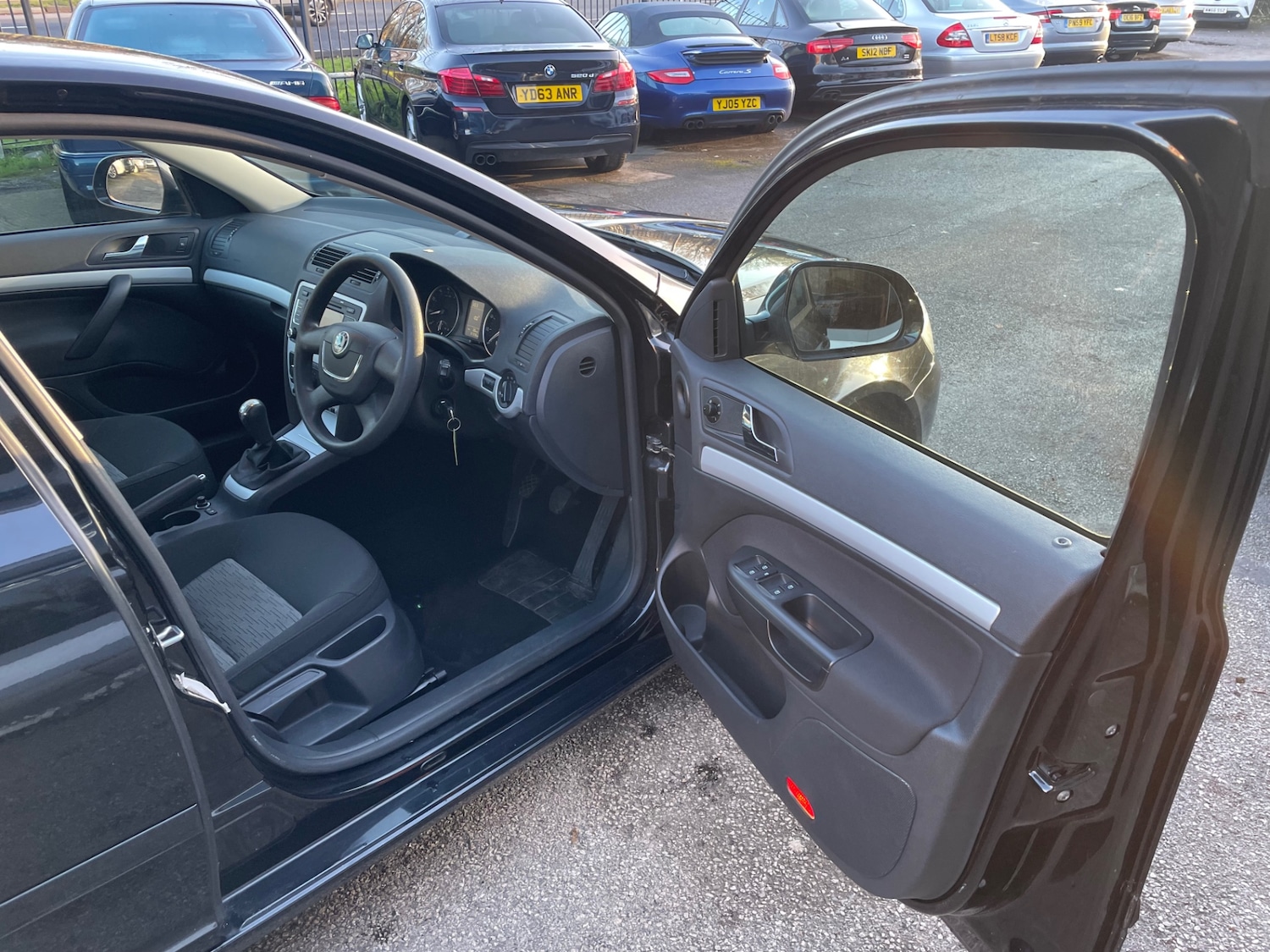 Used Skoda Octavia 2010 for sale - 76877640: Photo 8