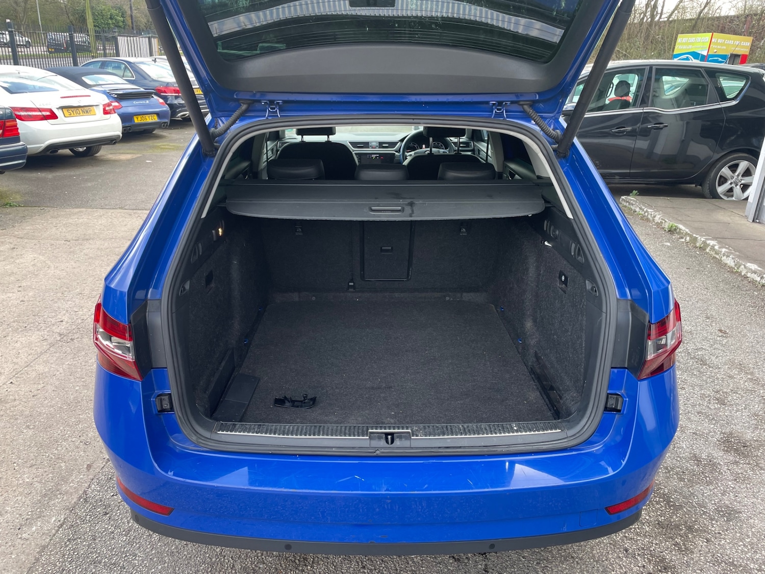 Used Skoda Superb 2019 for sale - 77830523: Photo 20