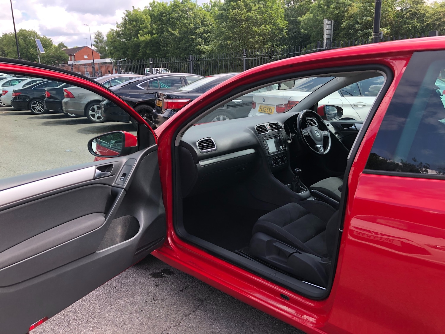 Used Volkswagen Golf 2009 for sale - 76877686: Photo 9