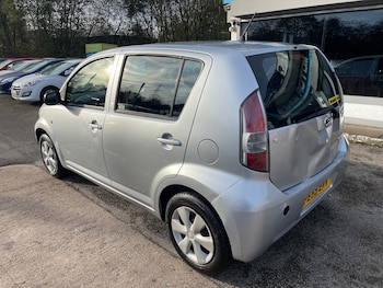 Used Daihatsu Sirion 2009 for sale - 76694679: Photo