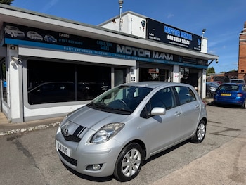 Used Toyota Yaris 2011 for sale - 79098480: Photo