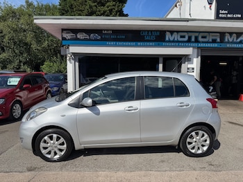 Used Toyota Yaris 2011 for sale - 79098480: Photo