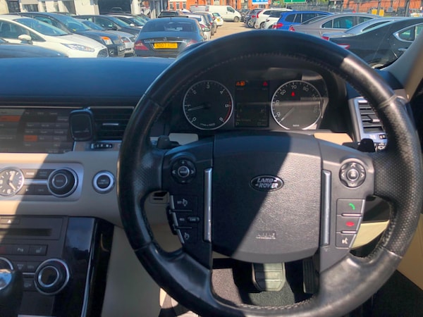 Used Land Rover Range Rover Sport 2010 for sale - 68509866: Photo 14