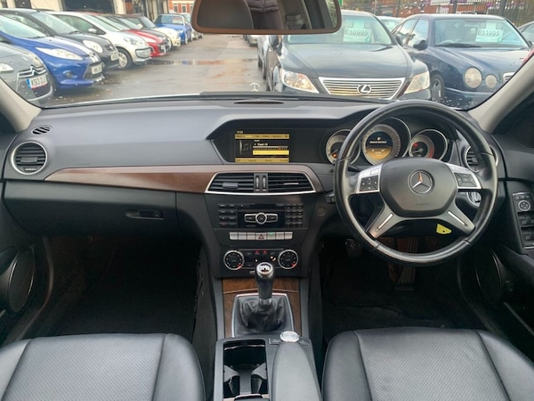 Used Mercedes-Benz C Class 2011 for sale - 61626851: Photo 11