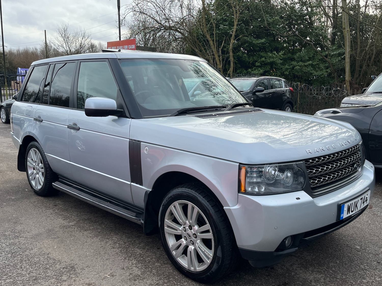 Used Land Rover Range Rover 2010 for sale - 76877672: Photo 4