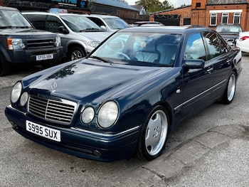 Used Mercedes-Benz E Class 1998 for sale - 76877670: Photo