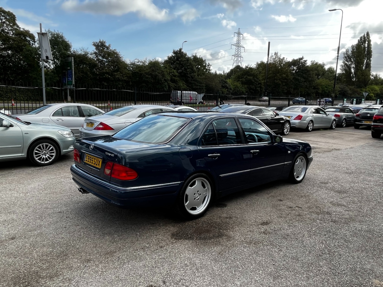 Used Mercedes-Benz E Class 1998 for sale - 76877670: Photo 20