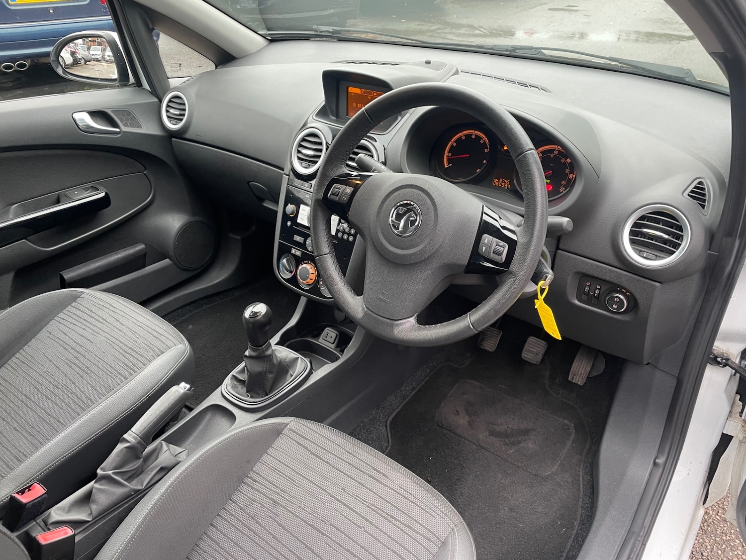 Used Vauxhall Corsa 2014 for sale - 76918712: Photo 9