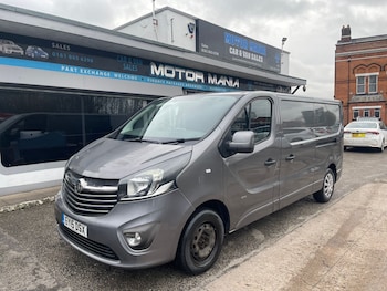 Used Vauxhall Vivaro 2015 for sale - 77240714: Photo