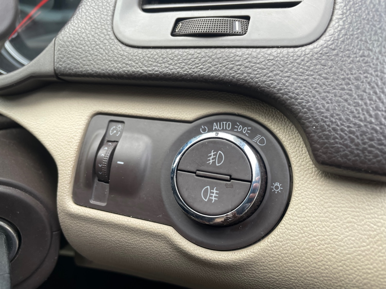 Used Vauxhall Insignia 2011 for sale - 78027239: Photo 17