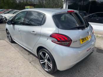 Used Peugeot 208 2016 for sale - 74364612: Photo
