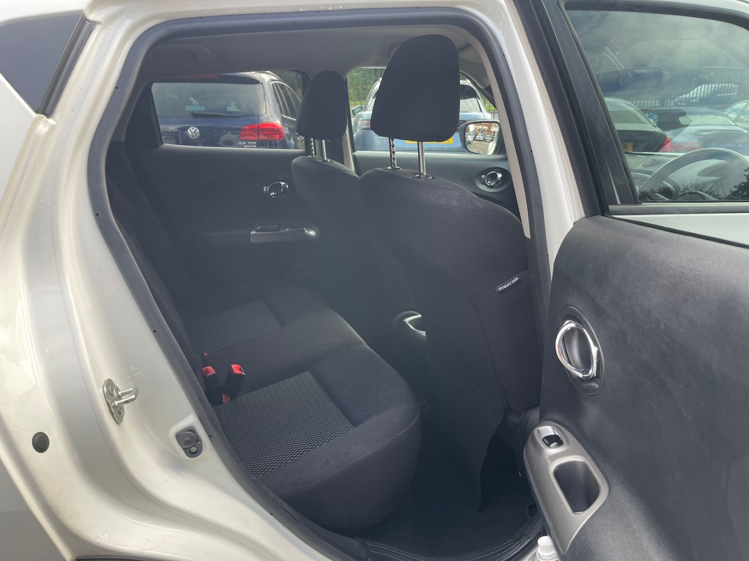 Used Nissan Juke 2018 for sale - 76319742: Photo 10