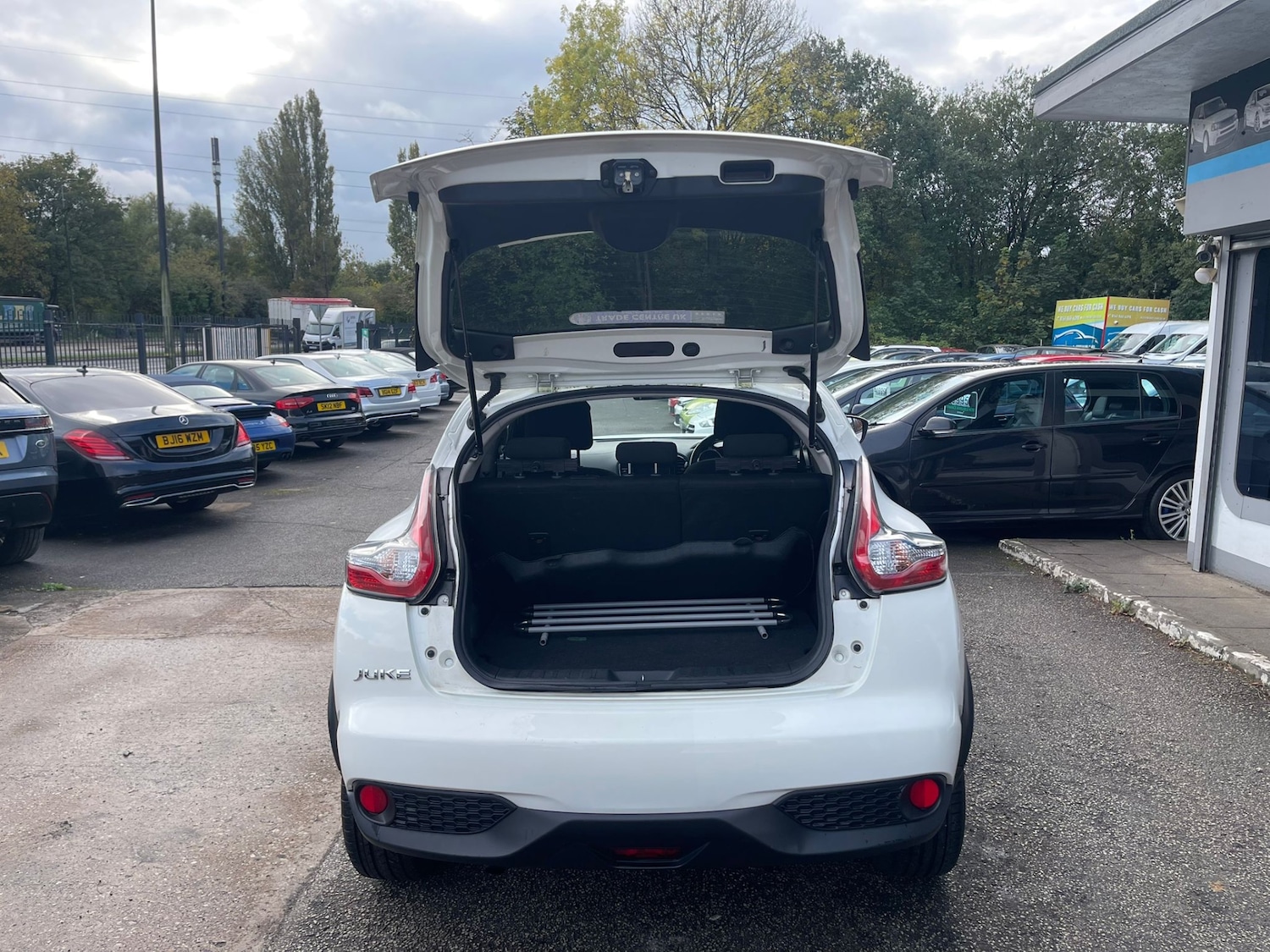 Used Nissan Juke 2018 for sale - 76319742: Photo 8