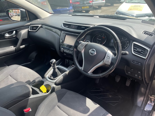 Used Nissan Qashqai 2015 for sale - 74939445: Photo 10