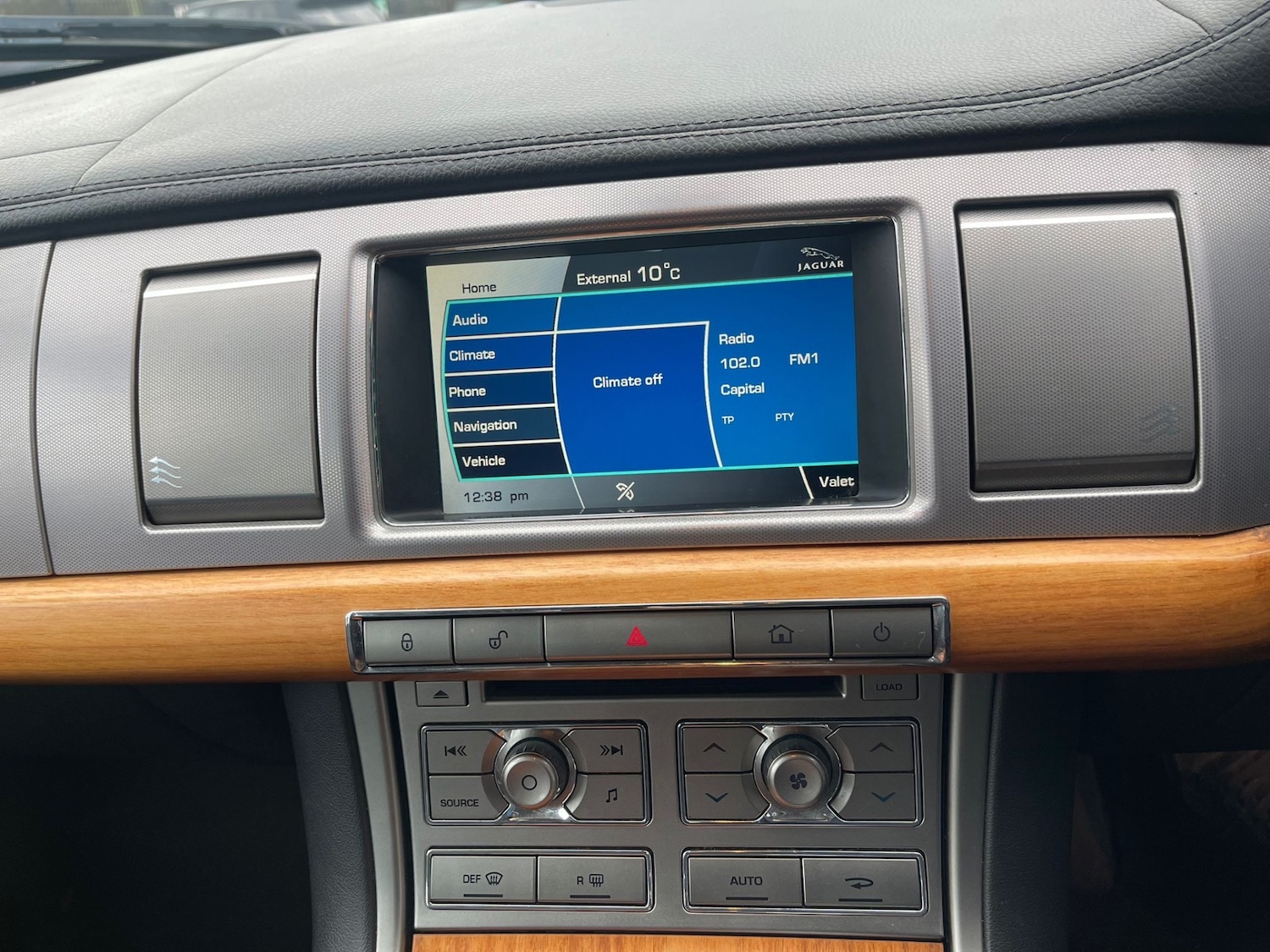 Used Jaguar XF 2009 for sale - 76853590: Photo 11