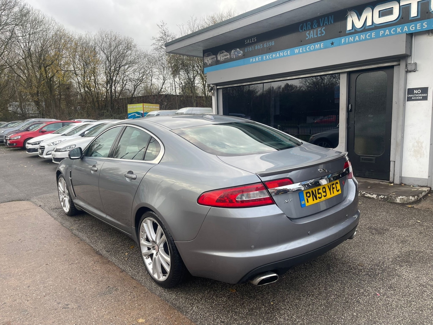 Used Jaguar XF 2009 for sale - 76853590: Photo 2