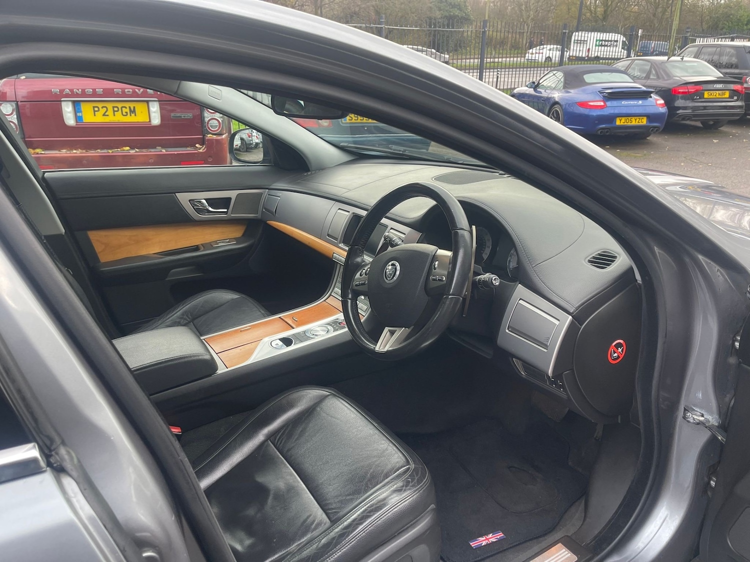 Used Jaguar XF 2009 for sale - 76853590: Photo 9