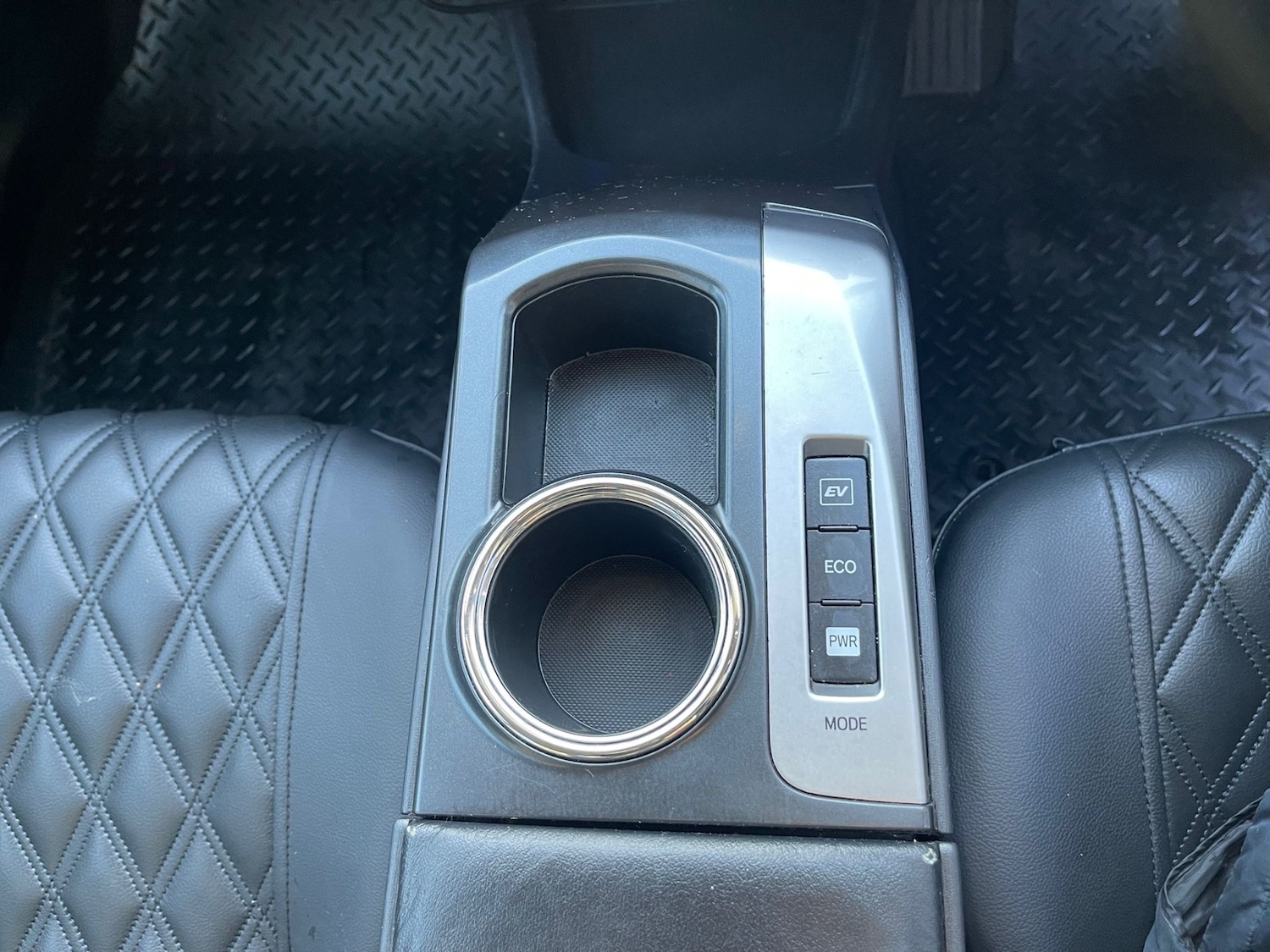 Used Toyota Prius 2022 for sale - 76892364: Photo 15