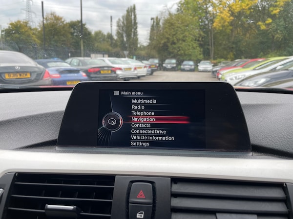 Used BMW 3 Series 2015 for sale - 76273908: Photo 16