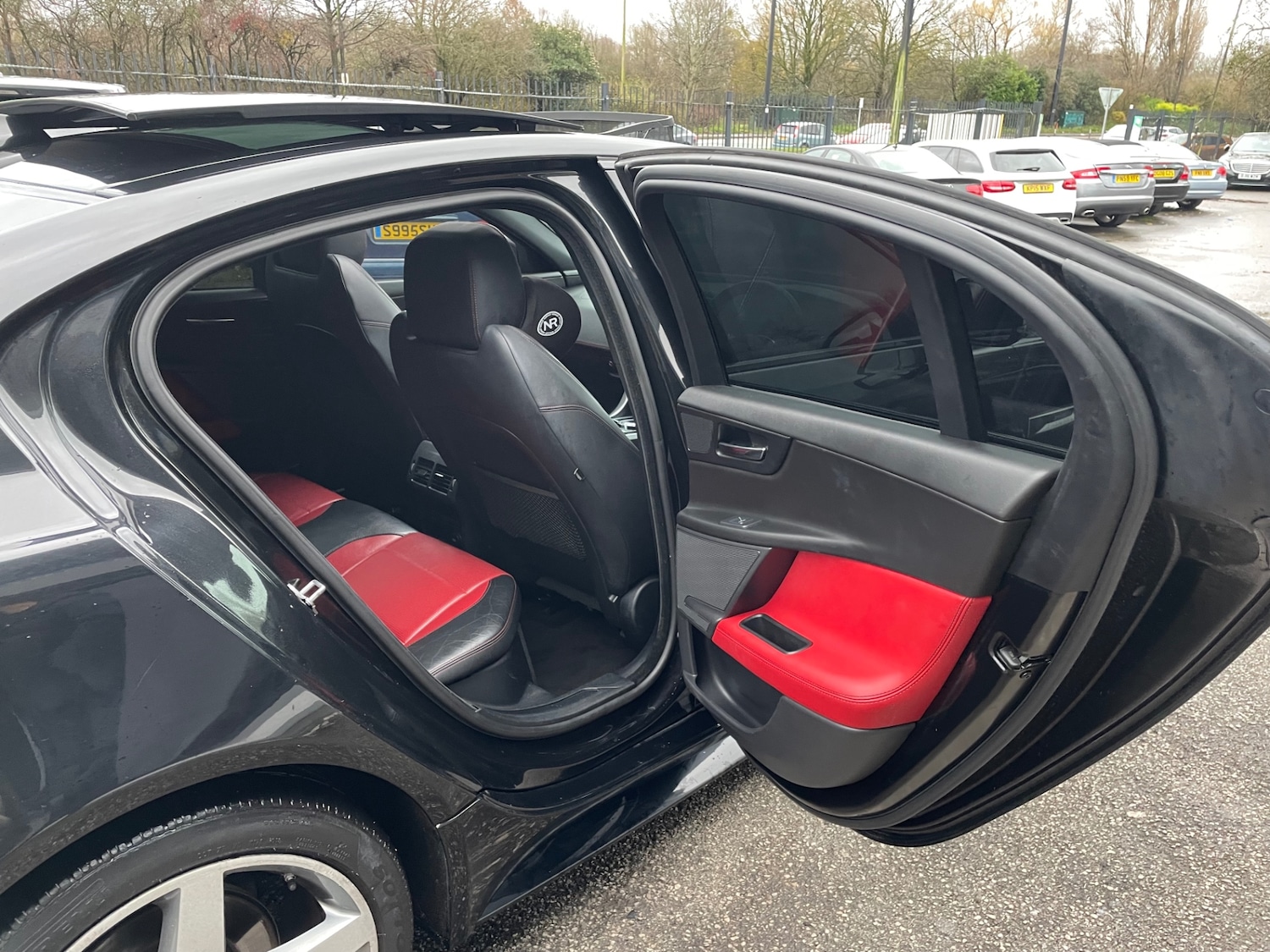 Used Jaguar XE 2016 for sale - 76878070: Photo 11