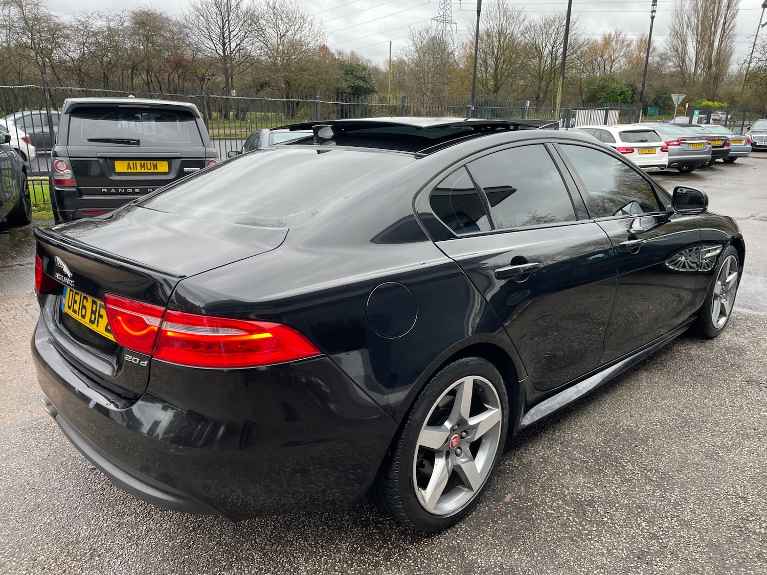 Used Jaguar XE 2016 for sale - 76878070: Photo 5