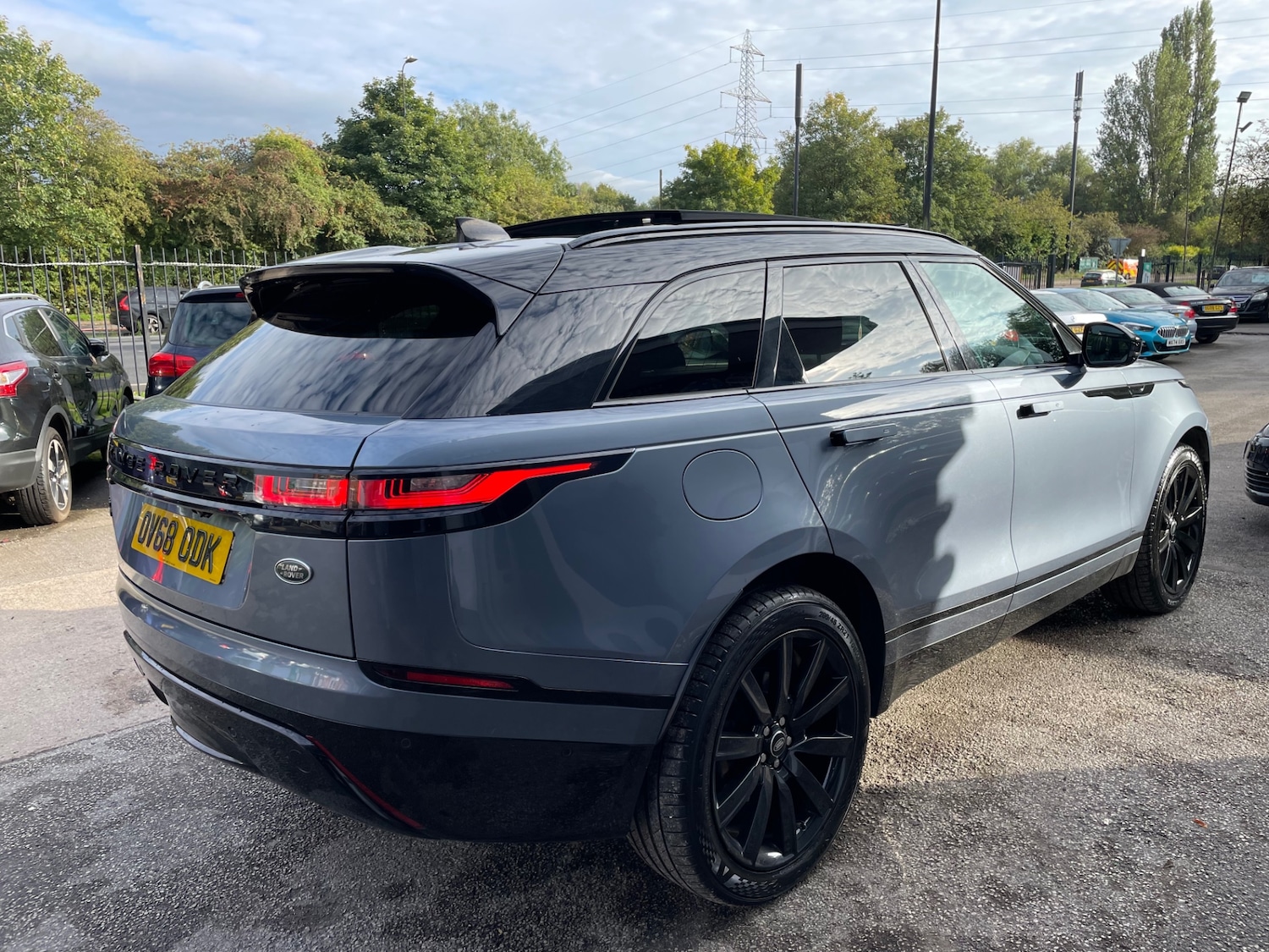 Used Land Rover Range Rover Velar 2018 for sale - 76115587: Photo 5