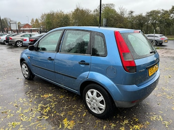 Used Ford Fiesta 2003 for sale - 76877669: Photo