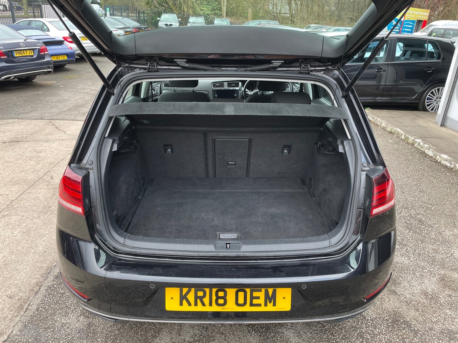 Used Volkswagen Golf 2018 for sale - 77392333: Photo 10