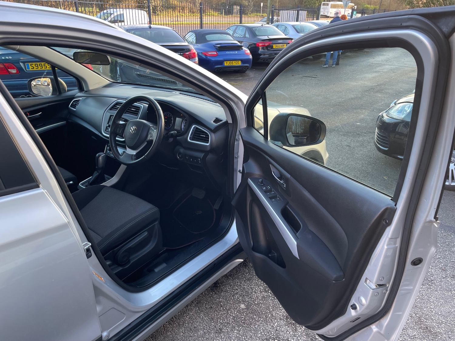 Used Suzuki SX4 S-Cross 2015 for sale - 76877524: Photo 8