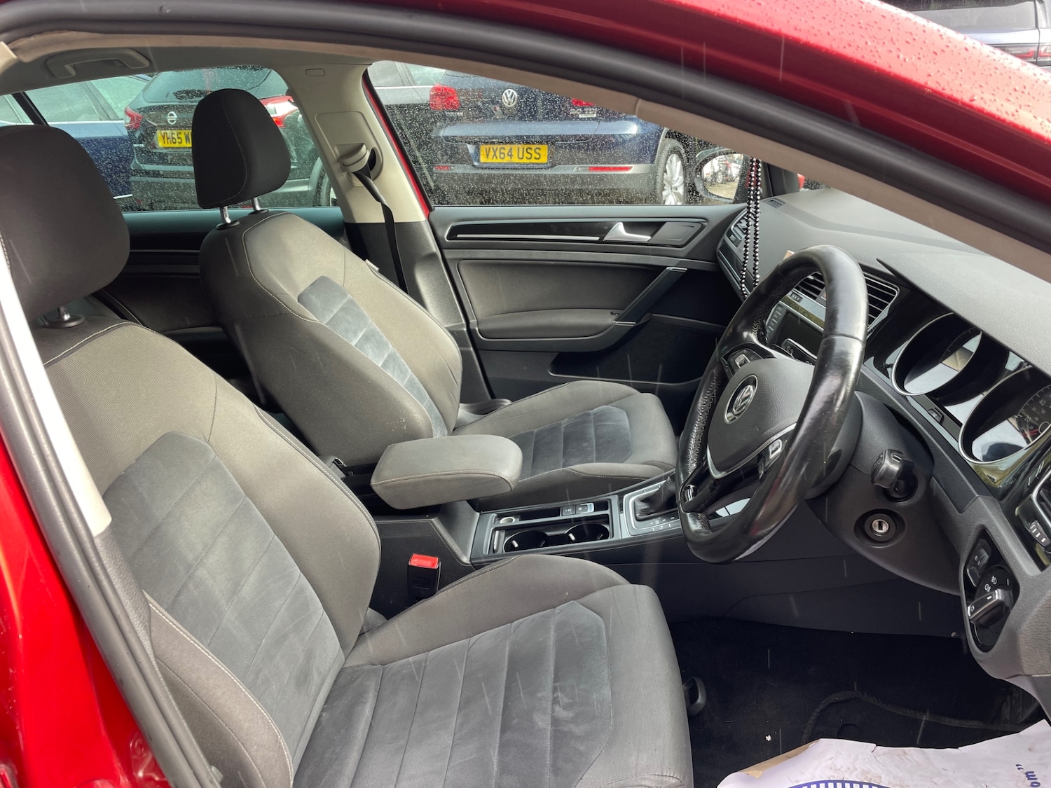 Used Volkswagen Golf 2015 for sale - 76273884: Photo 8