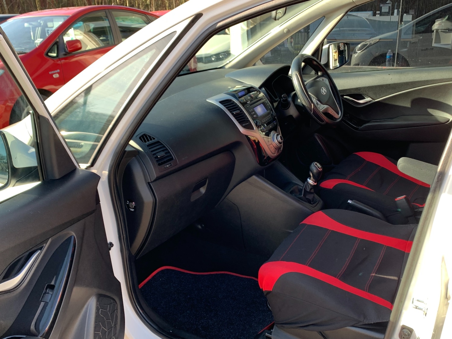 Used Hyundai Ix20 2013 for sale - 76877647: Photo 12