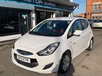 2013 (13) - 1.6 CRDi Blue Drive Active 5dr