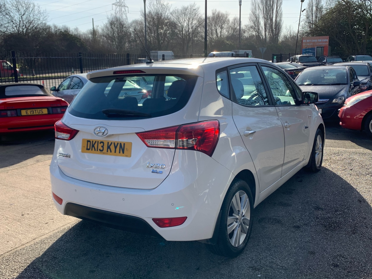 Used Hyundai Ix20 2013 for sale - 76877647: Photo 4