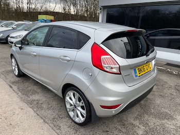 Used Ford Fiesta 2016 for sale - 77491092: Photo
