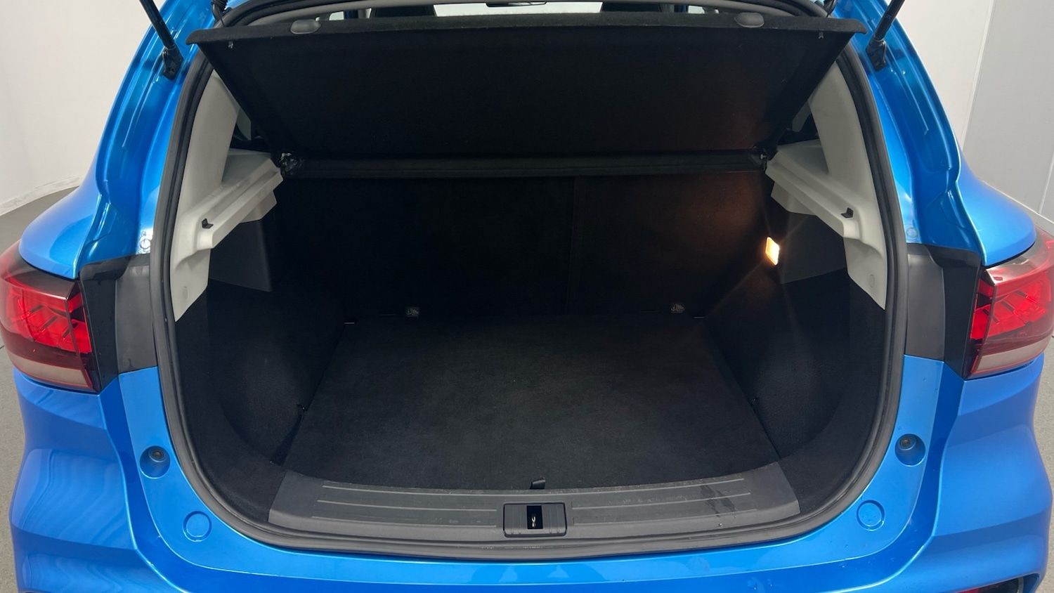 Used MG MG ZS 2022 for sale - 76674268: Photo 11