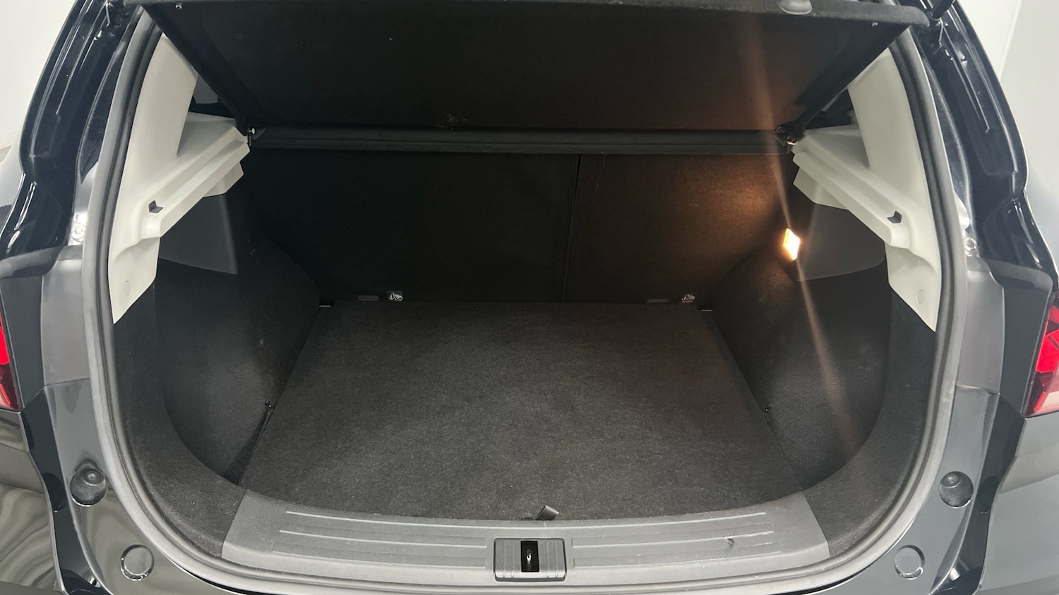 Used MG MG ZS 2023 for sale - 76699625: Photo 11